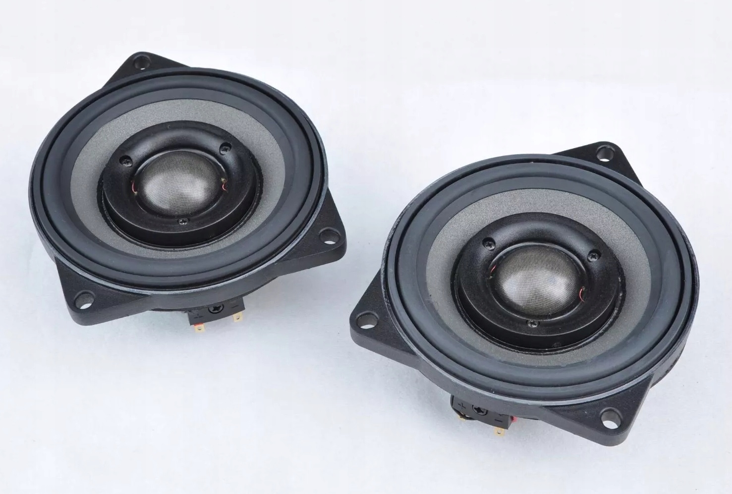 9d9d639aeb4f6887a463e251bc4b8c8b